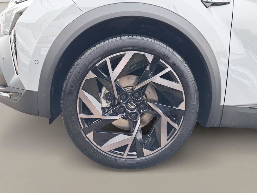 Symbioz E-Tech full hybrid 145 Esprit Alpine 2025 occasion 91700 Sainte-Genevi&egrave;ve-des-Bois