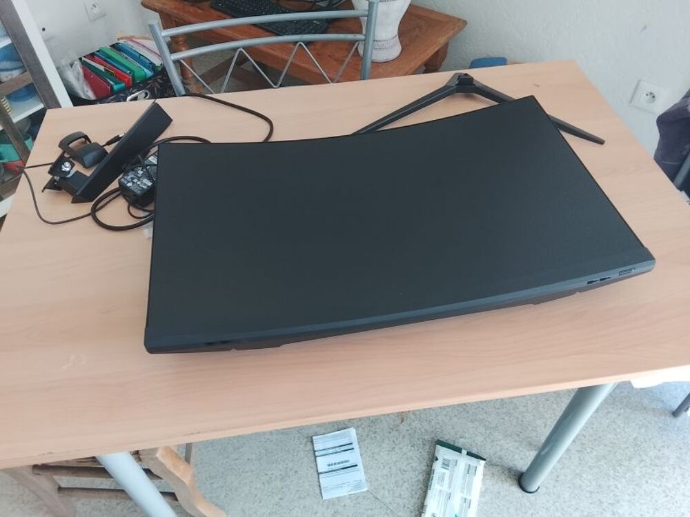 ECRAN Gaming incurve Matériel informatique