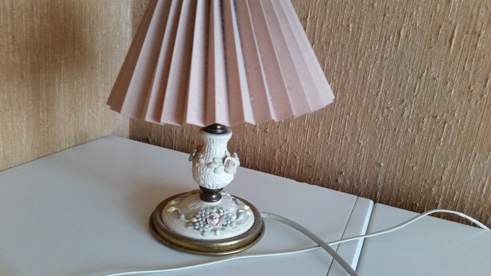Lampe de chevet ou salon en biscuit italien Décoration