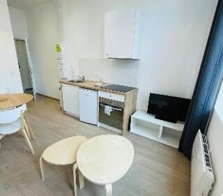  Appartement à louer 2 pièces 17 m²