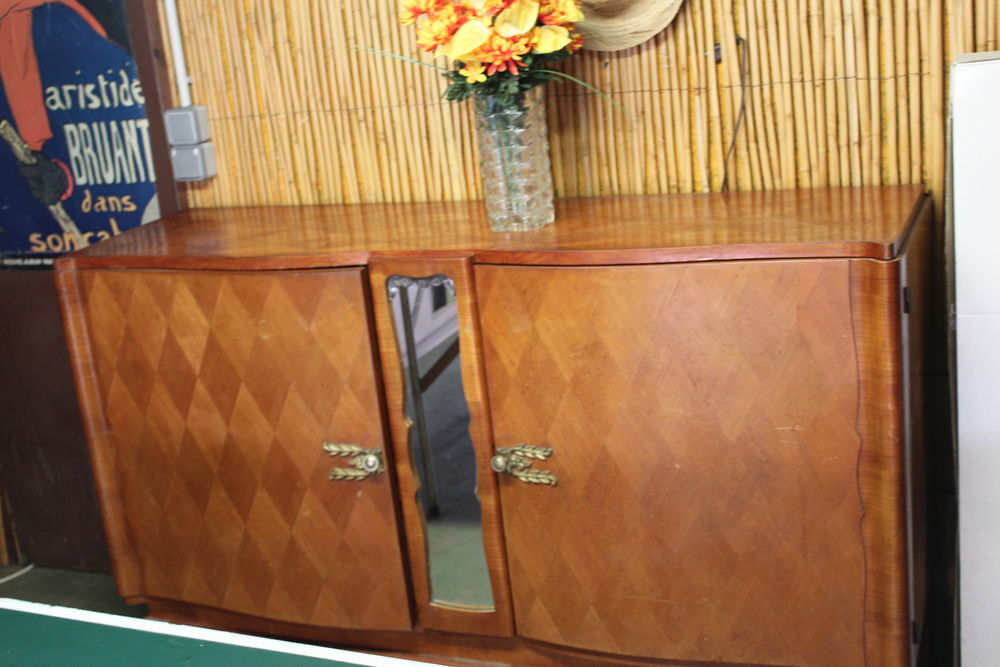 buffet vintage . Meubles