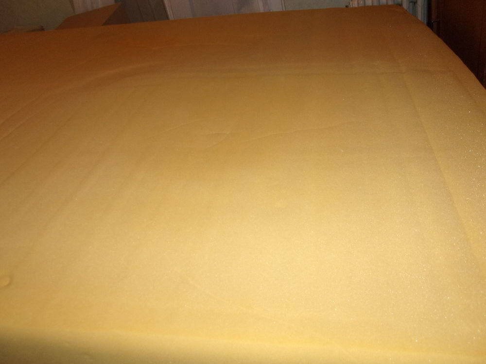 Lit complet 140 cm en Merisier Meubles