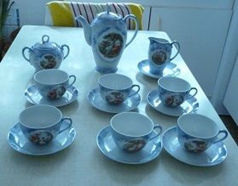 Service &agrave; caf&eacute; Cuisine