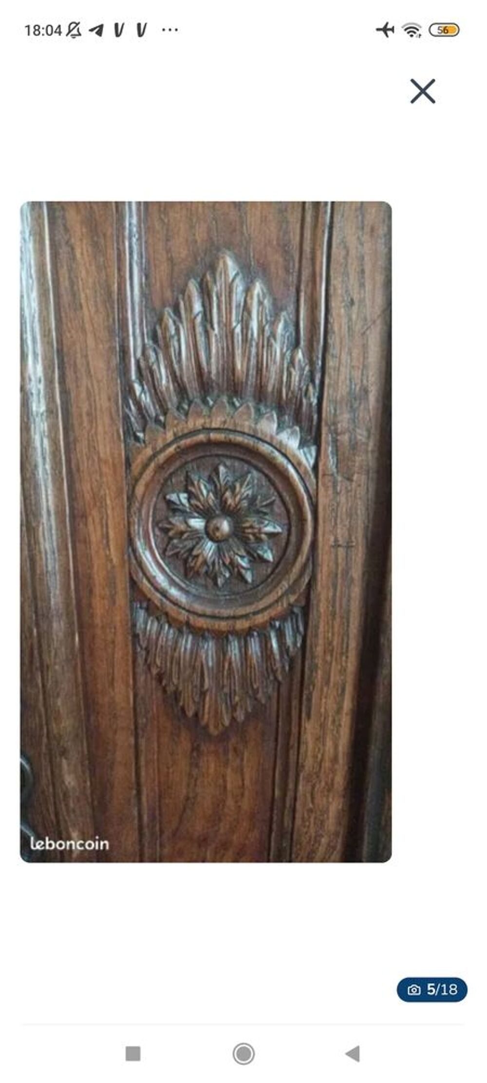 Magnifique meuble tr&egrave;s ancien ( vitrine, bahut, armoire ) Meubles