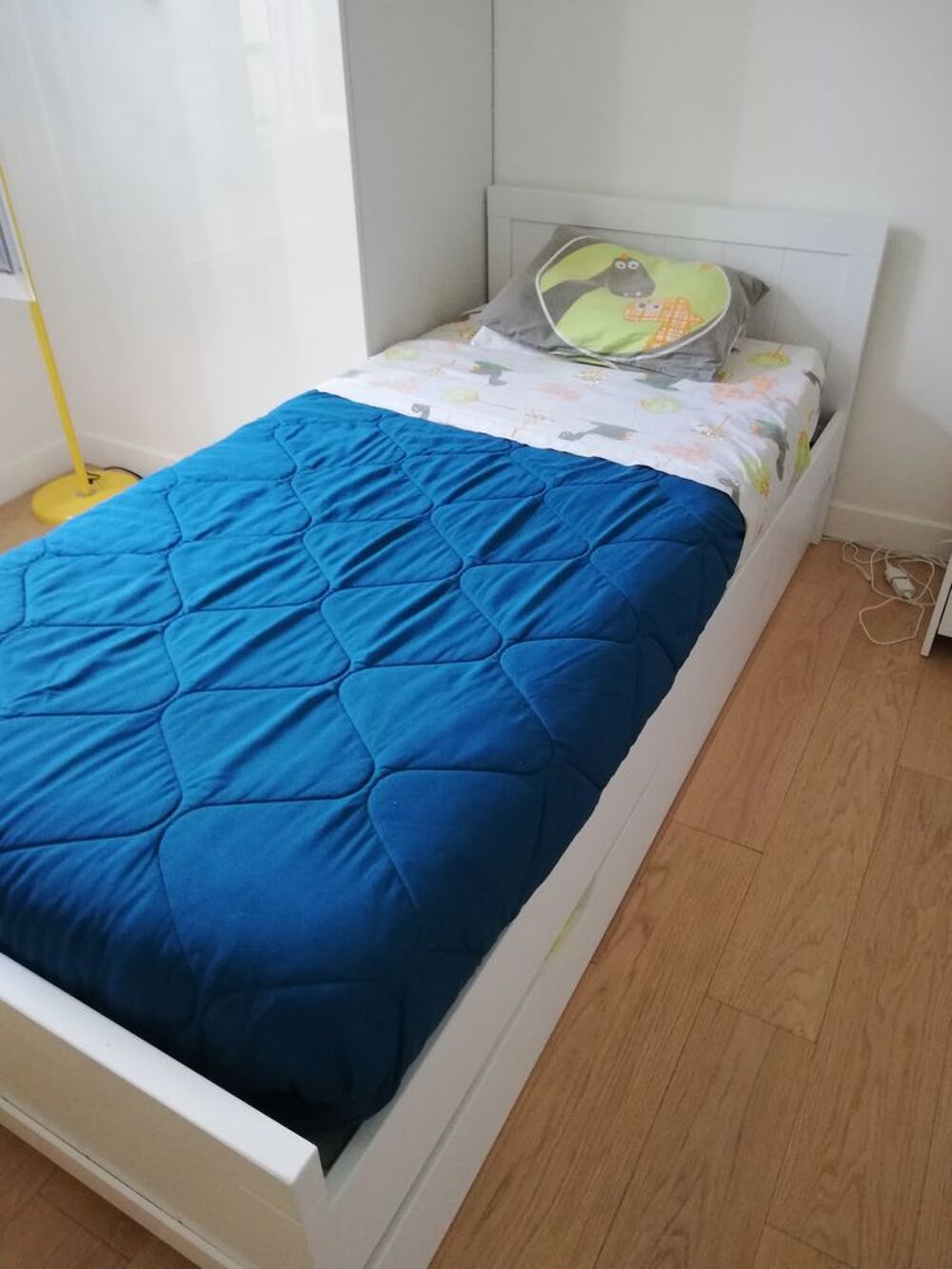 Lit tiroir vendu avec les 2 matelas Mobilier enfants