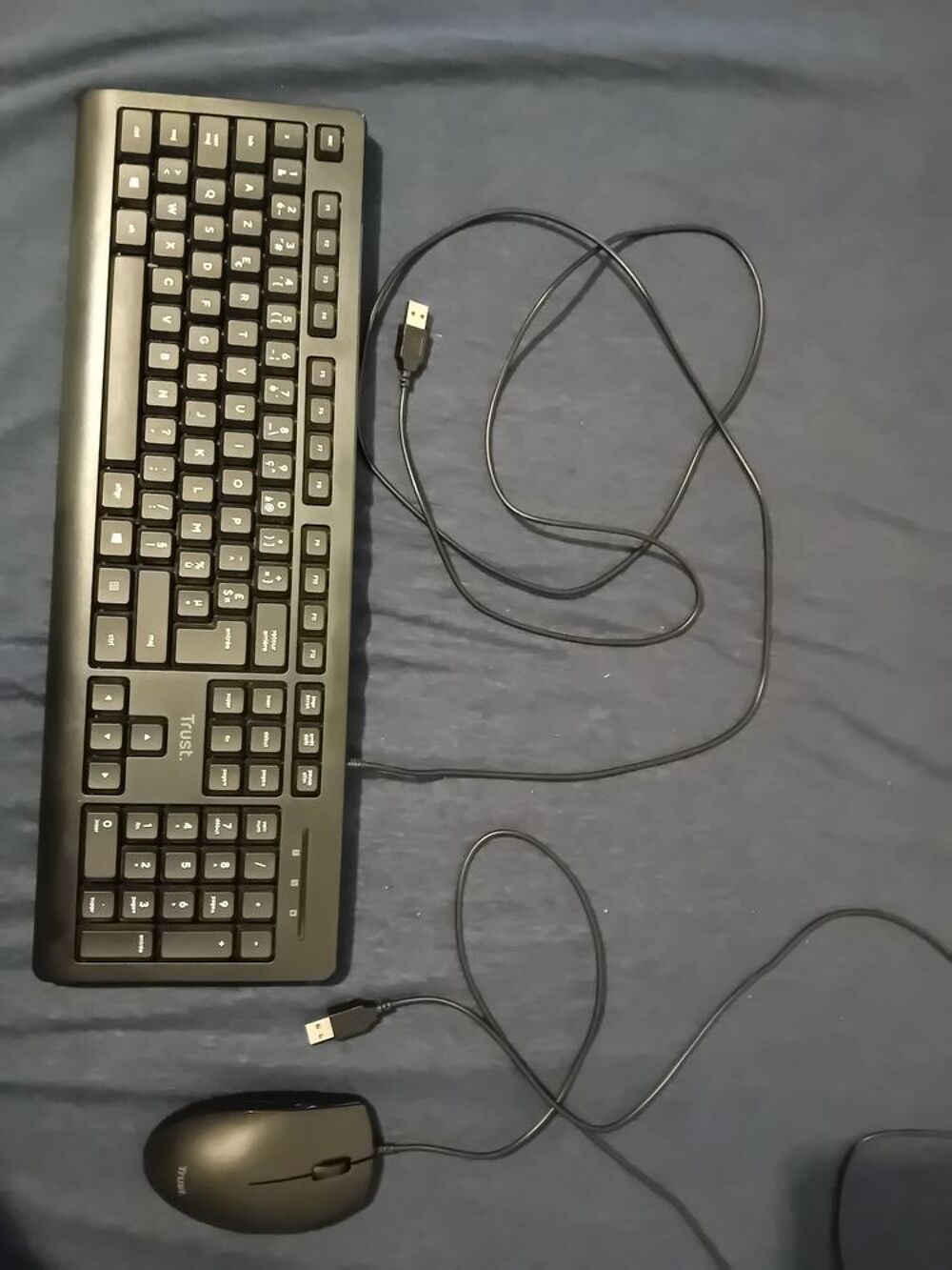 Clavier souris trust. Matériel informatique