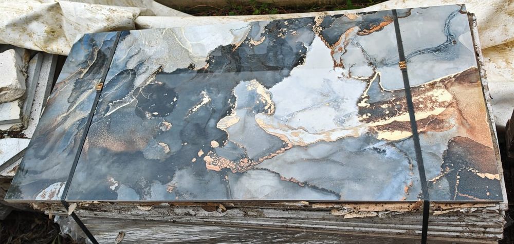 Carrelage motifs atypiques et effet marbre Bricolage