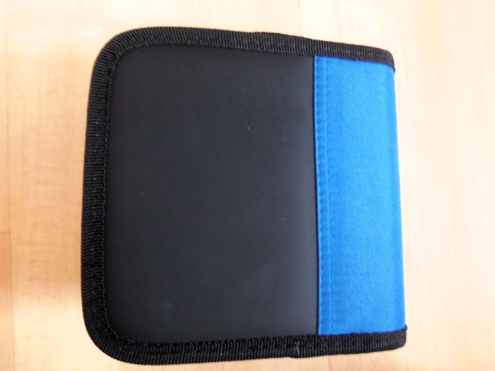 &Eacute;tui housse de protection neuve sacoche pour 28 CD ou DVD Photos/Video/TV