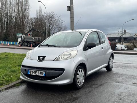 Peugeot 107 1.0e 12V 68ch BLUE LION Trendy 2007 occasion Cr&eacute;teil 94000