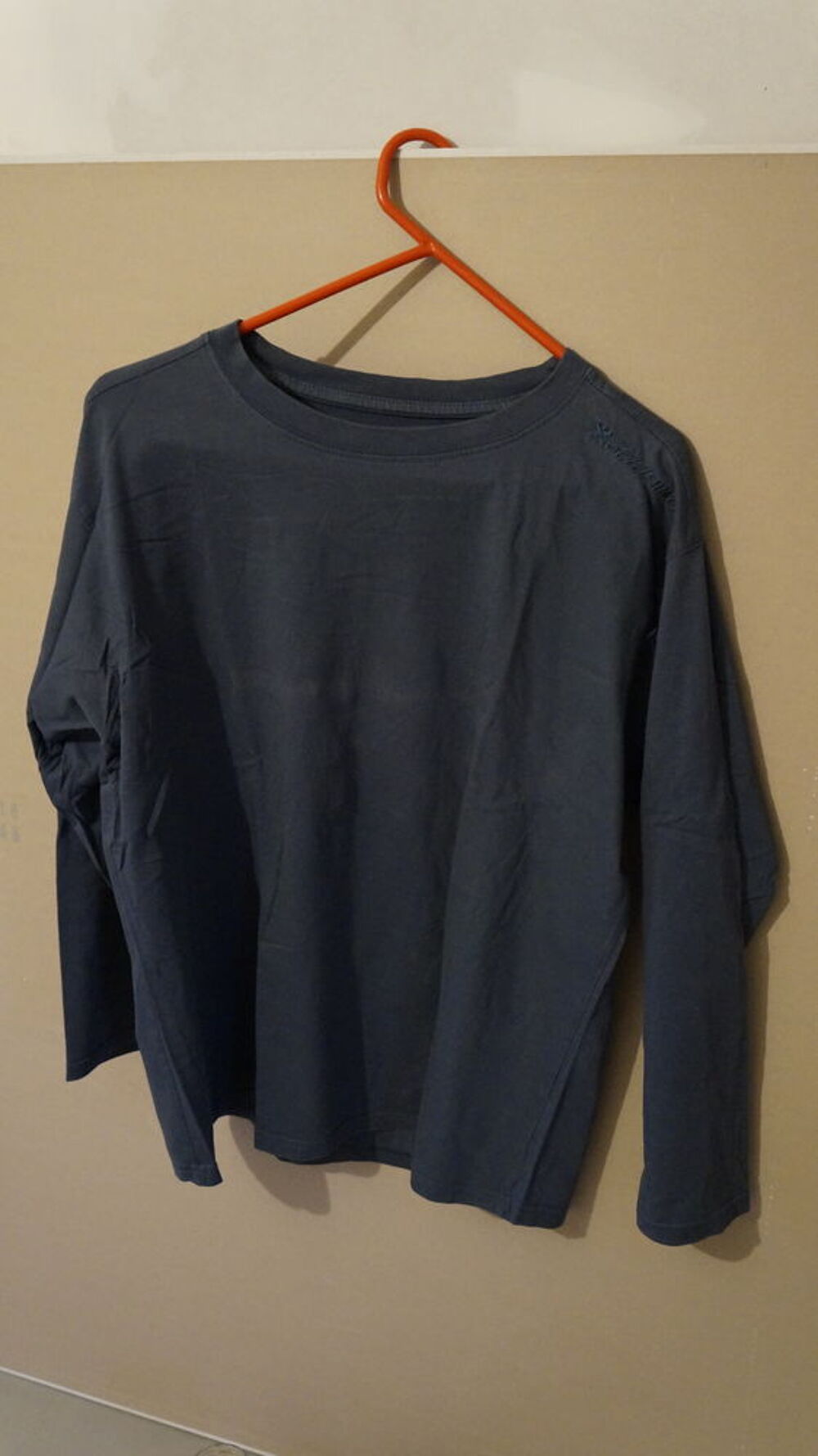 Tee-shirt " Goldsmith " Vêtements