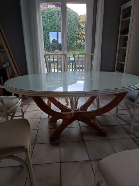 table a manger avec chaises assorties 500 Aix-les-Bains (73)