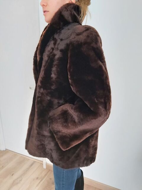 Manteau en fourrure mouton dor vritable 130 Perpignan (66)