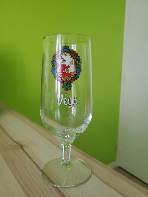 6 verres � Bi�res V�ga 25 Dijon (21)