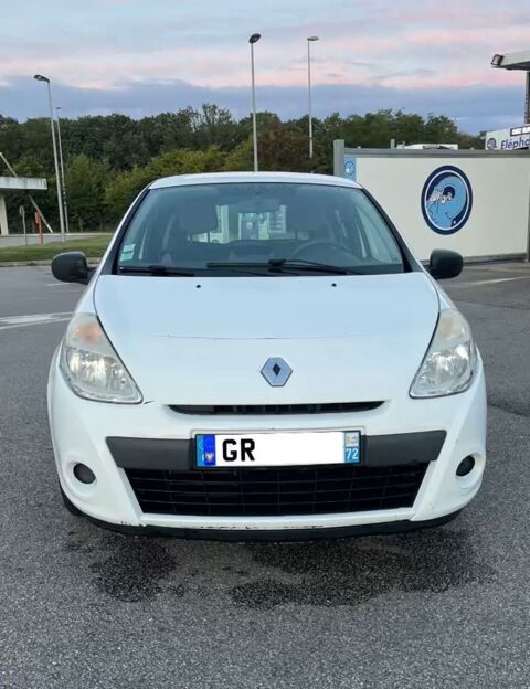 Renault clio iii SOCIETE DCI 70 115 G ECO2 AIR