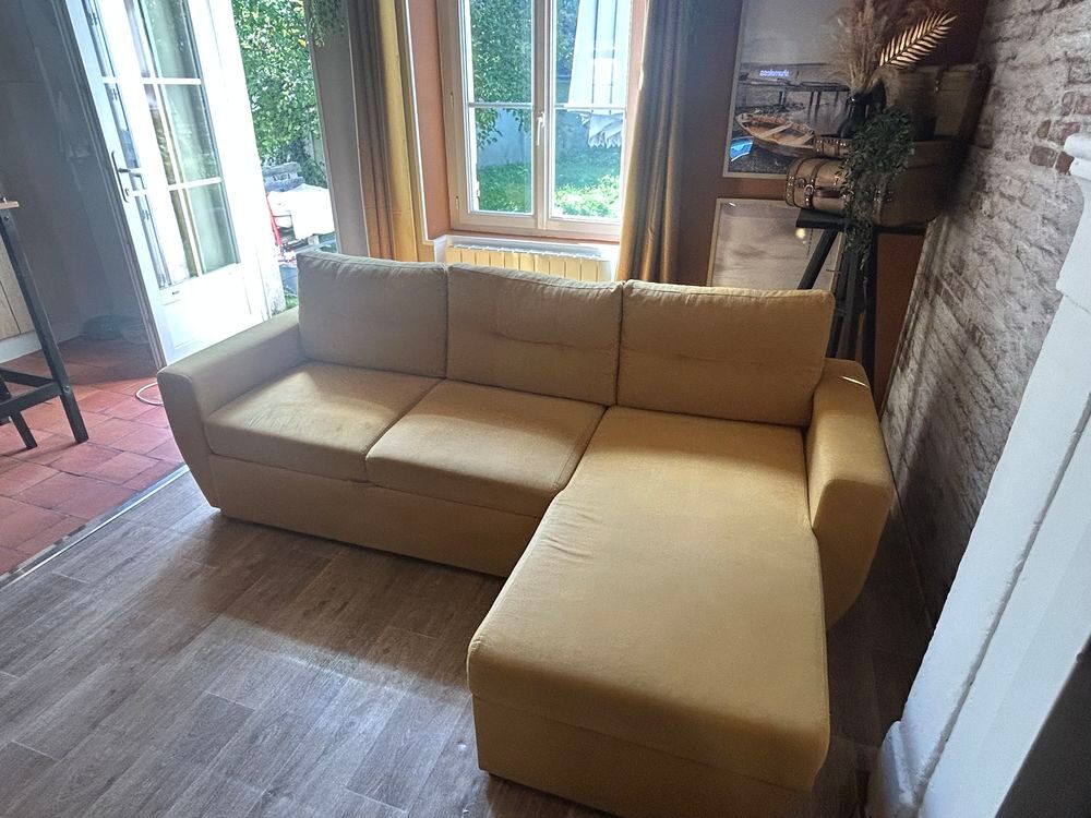 Canap&eacute; convertible jaune moutarde Meubles