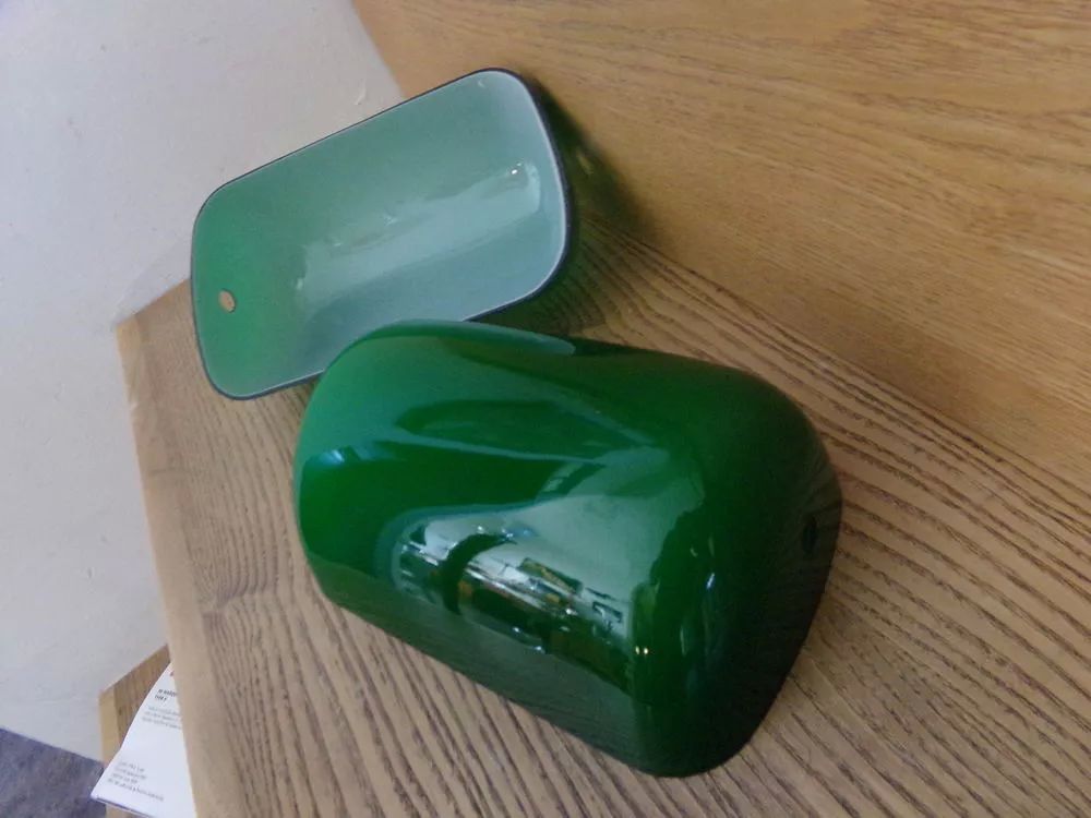 1 un GRAND abat-jour baignoire en opaline verte et blanche p Décoration