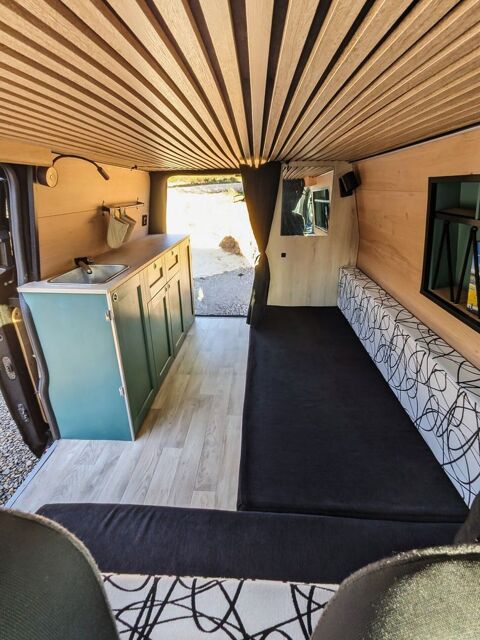 Van am&eacute;nag&eacute; Van am&eacute;nag&eacute; 2019 occasion Saint-Andr&eacute;-de-Roquelongue 11200