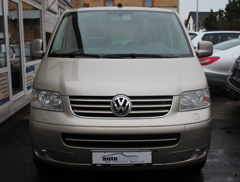 Volkswagen MULTIVAN 235 2006 occasion Paris 75001