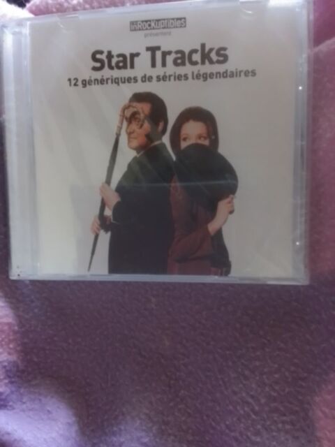 Cd neuf Star tracks 12 g�n�riques de s�ries l�gendaires 5 Saint-P�re-en-Retz (44)