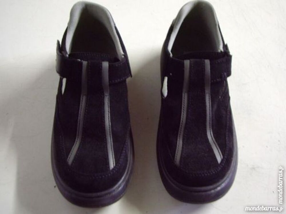 Derbys Noir &agrave; scratch pointure 39 Chaussures