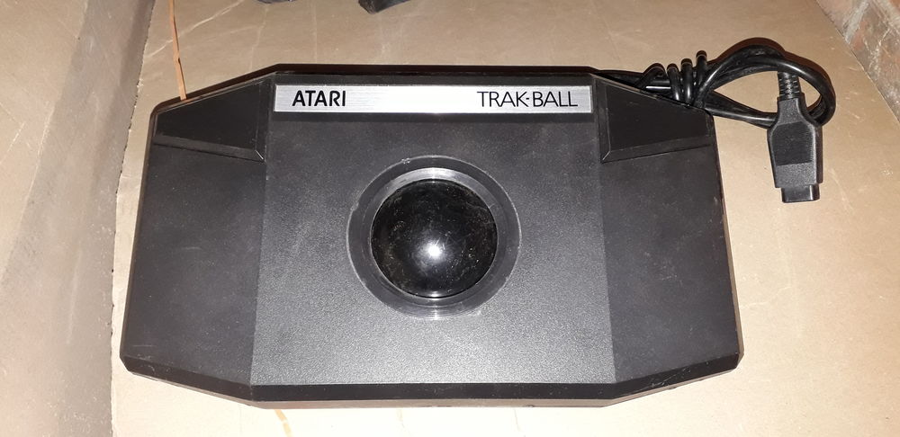 Manette atari trak Ball Consoles et jeux vidéos