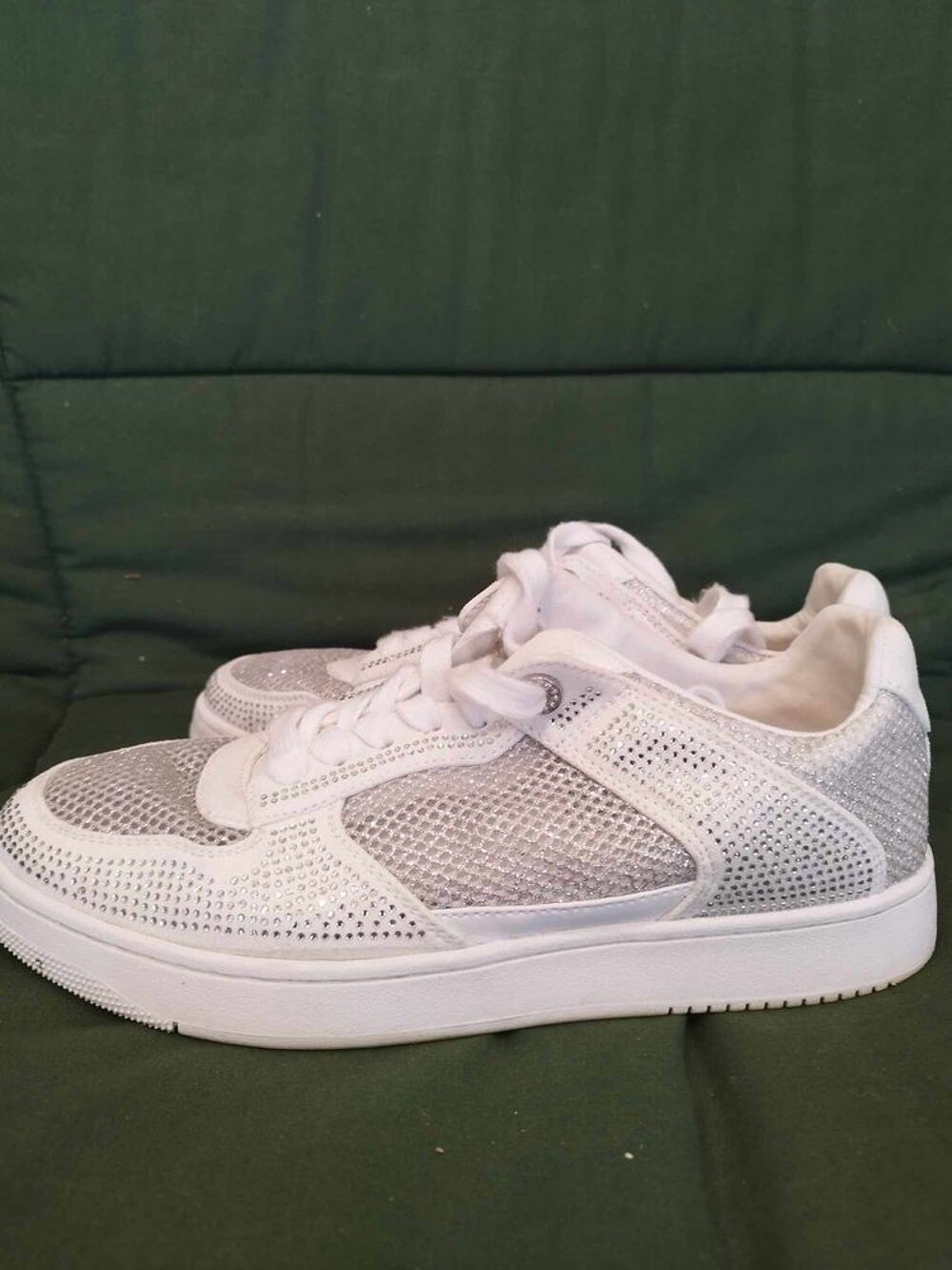 Basket Guess femme pointure 41 Chaussures