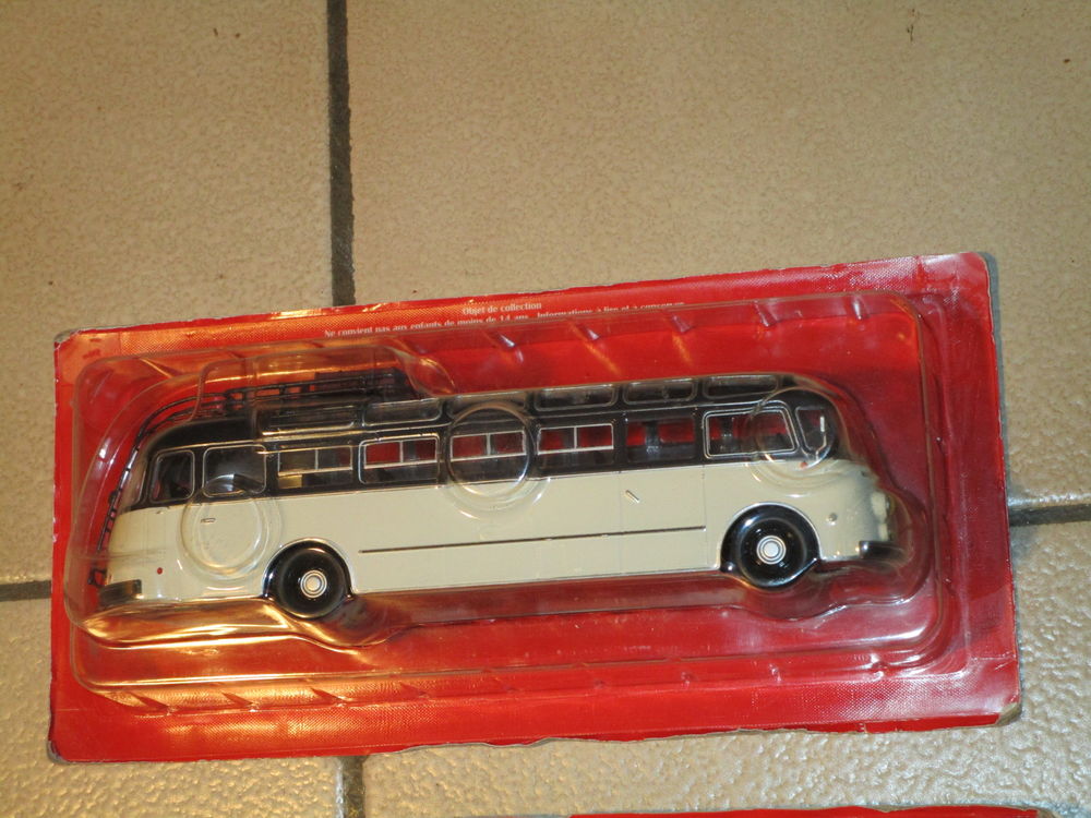 AUTOBUS MINIATURE"ISOBLOC 648DP--LANCIA ESATAU BIANCHI" Jeux / jouets