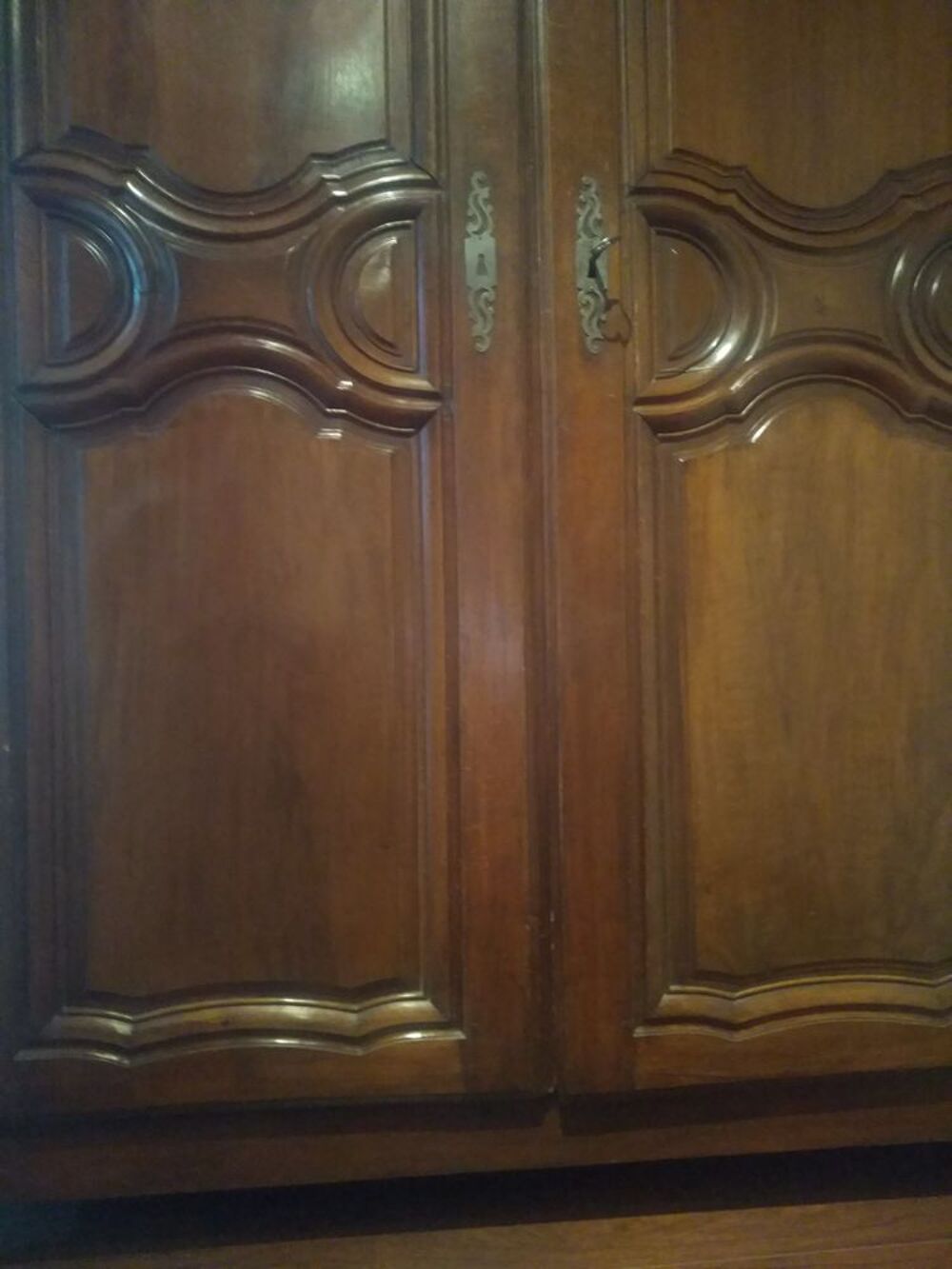 belle armoire ancienne Meubles