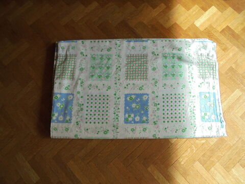 Drap motifs printaniers 8 Tours (37)