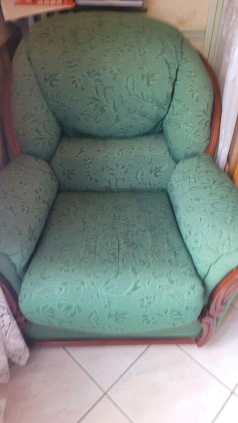 Ensemble Canap� 3 places convertible + 1 fauteuil 180 Ermont (95)