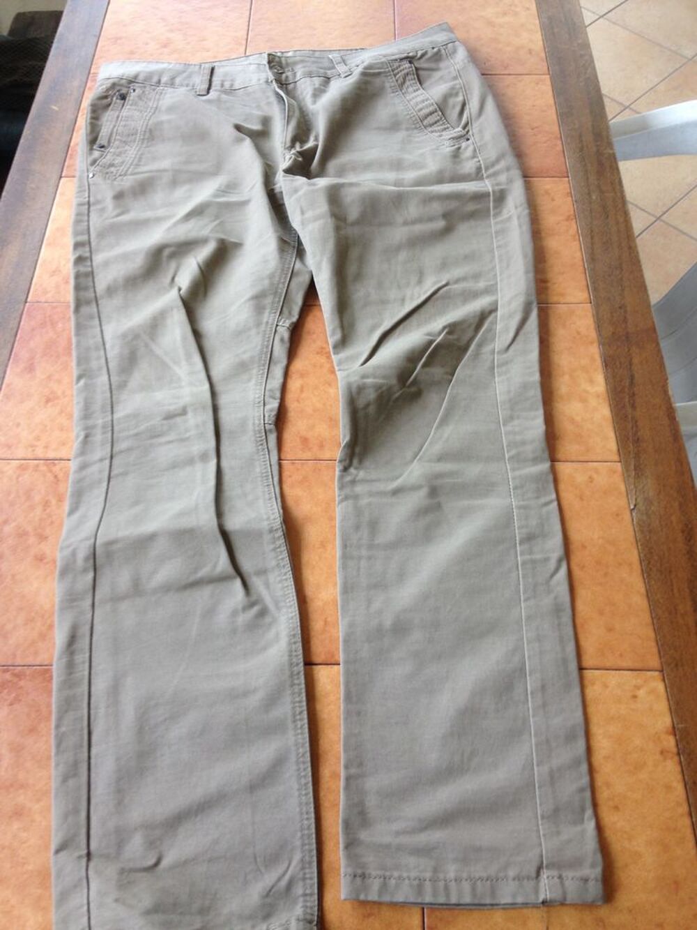Pantalon Beige Taille 46 Vêtements