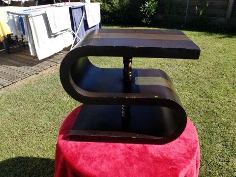 Table d'appoint dans sont jus 50 Biscarrosse (40)