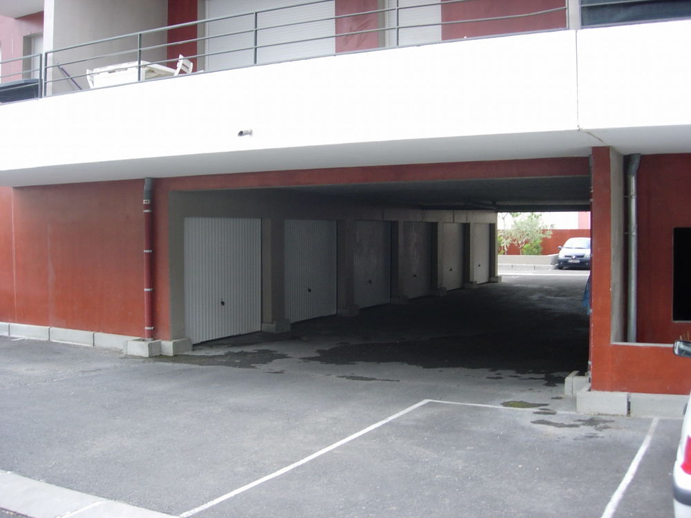 Location Parking/Garage Garage Parking Le pontet
