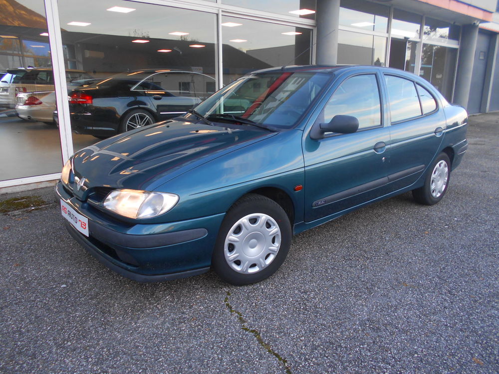 M&eacute;gane Classic 1997 occasion 73420 Drumettaz-Clarafond