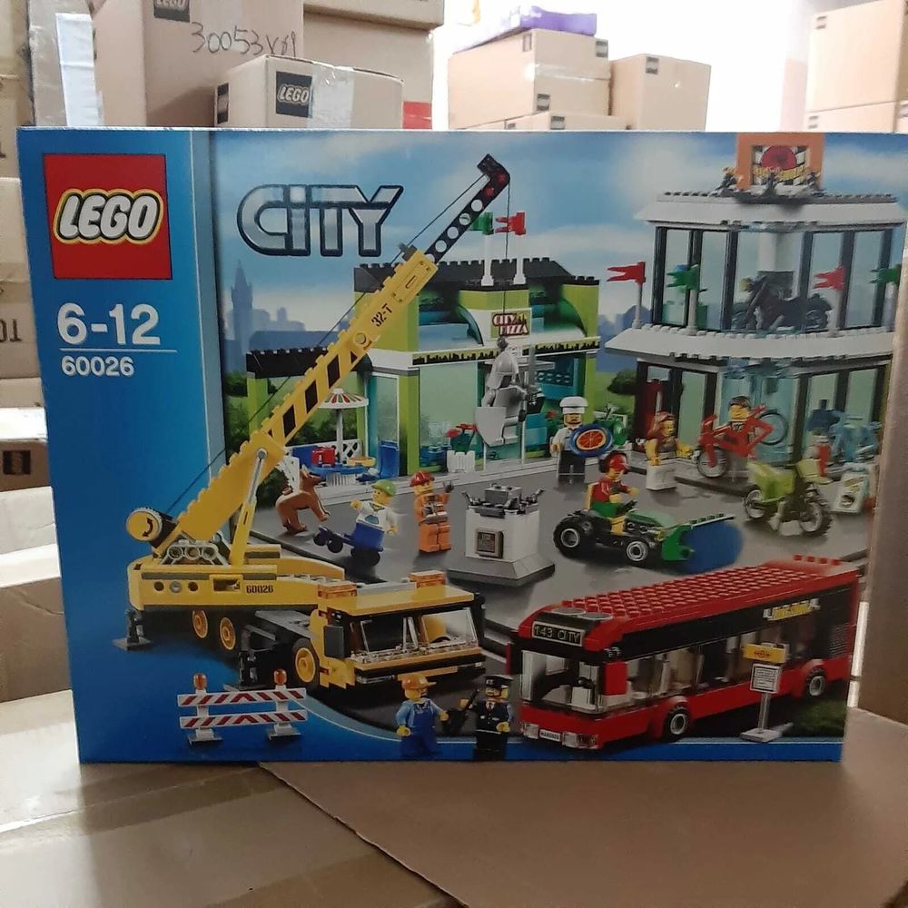 LEGO 60026 Centre-ville (Town Square). Set Neuf, Rare. Jeux / jouets