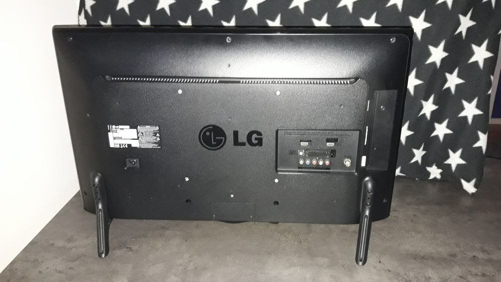 T&Eacute;L&Eacute;VISION Photos/Video/TV