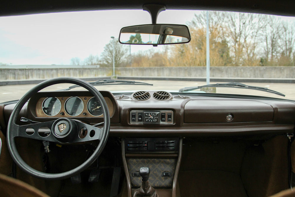 504 Coup&eacute; 2.0L 1979 occasion 59310 Auchy-lez-Orchies