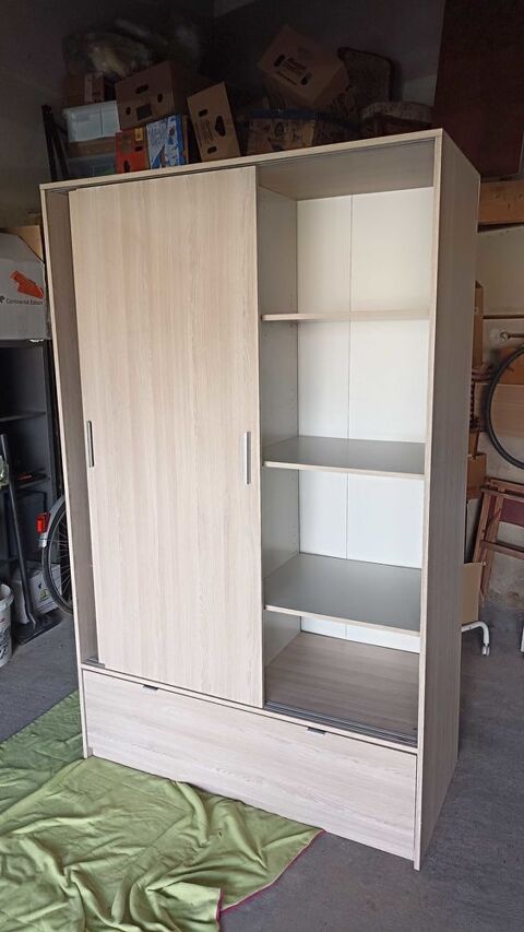 armoire avec penderie et tiroir 100 Carmaux (81)