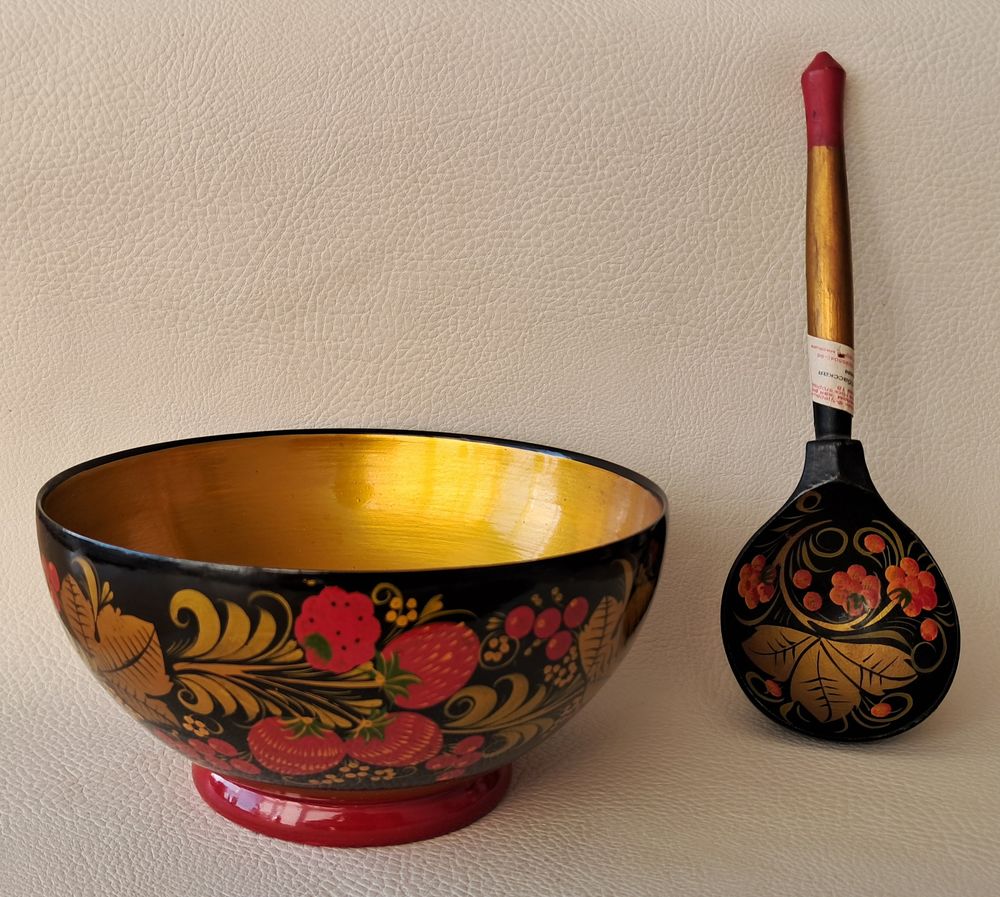 bol et cuill&egrave;re d&eacute;coratif en bois laqu&eacute; Khokhloma URSS Décoration