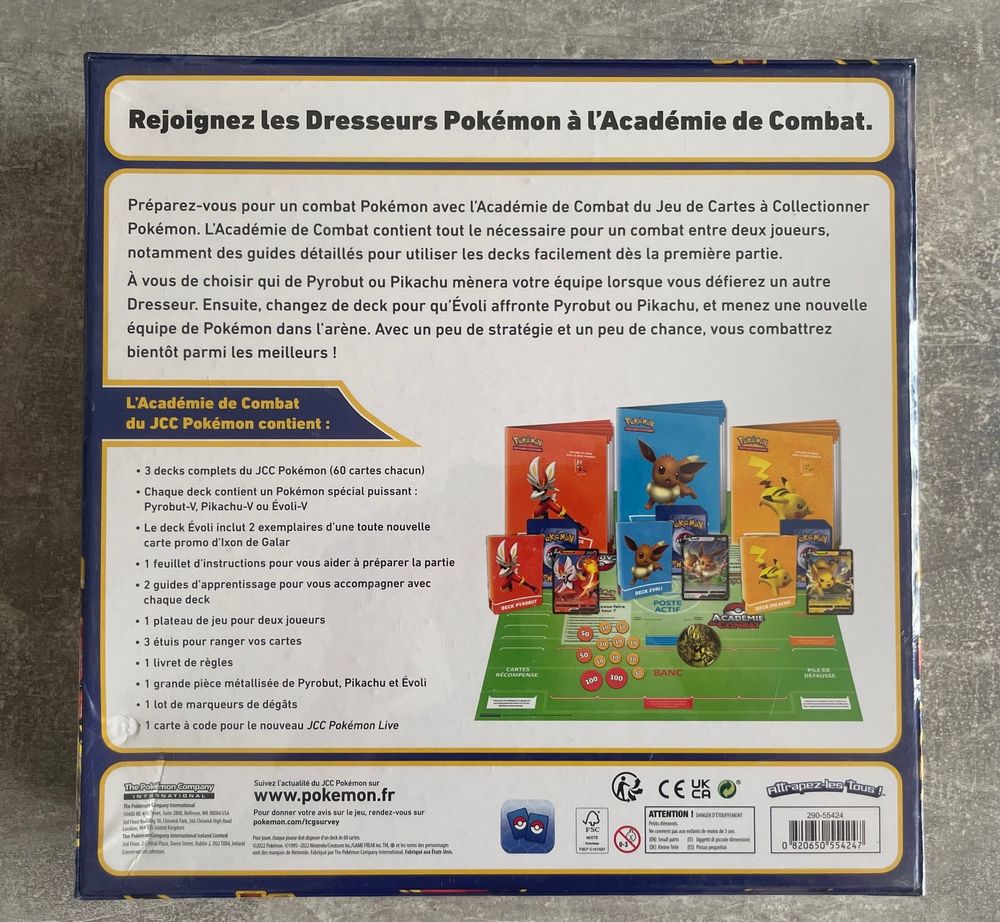 Jeu de plateau Pokemon acad&eacute;mie de combat, neuf sous blister Jeux / jouets