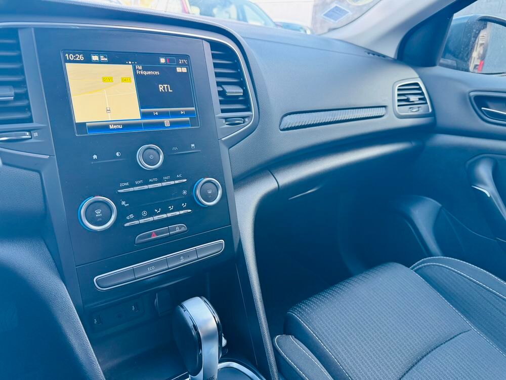 Megane IV Estate M&eacute;gane IV Estate dCi 110 Energy Business EDC 2018 occasion 95150 Taverny