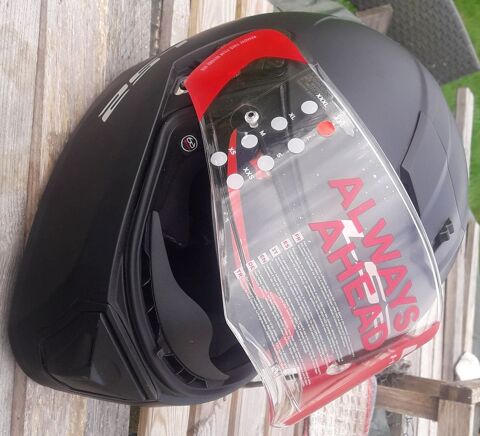 casque neuf LS2  breaker , XXL 80 La Fort-du-Parc (27)