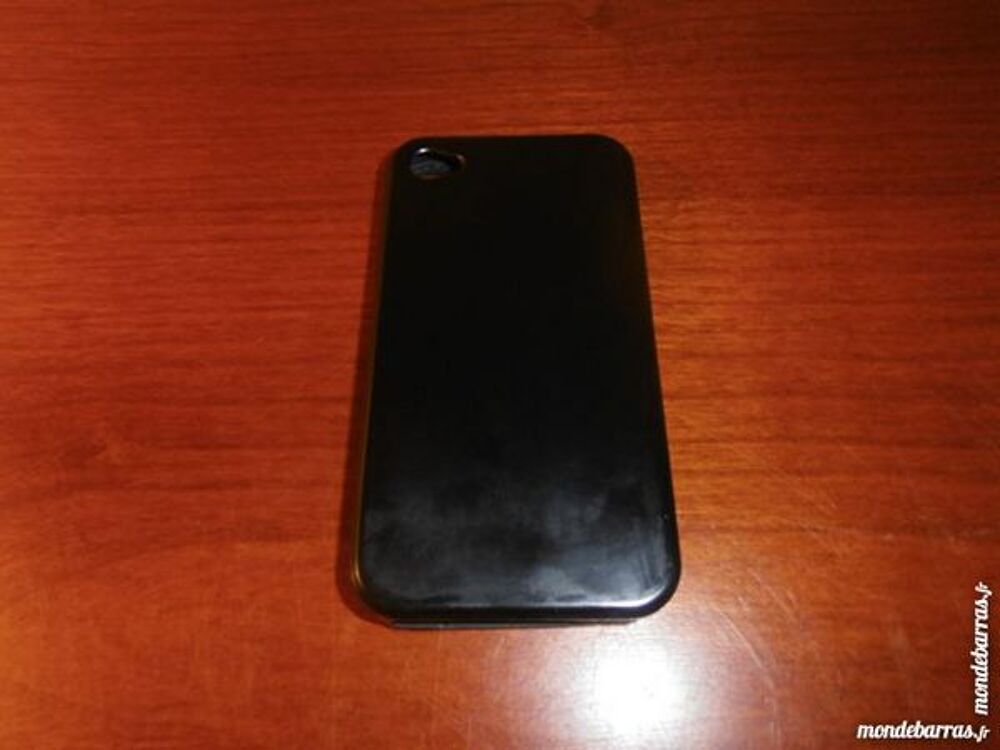 Coque souple noire (26) Téléphones et tablettes
