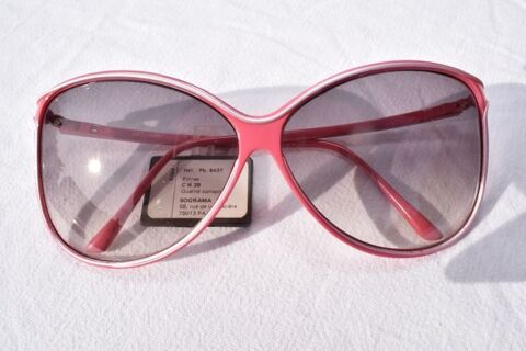Paire de lunettes pharmasol neuve 10 Montargis (45)