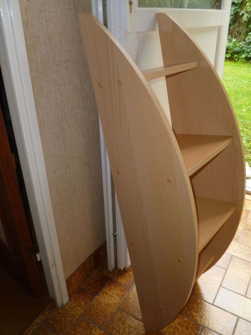 JOLI MEUBLE EN BOIS DESIGN NEUF Meubles