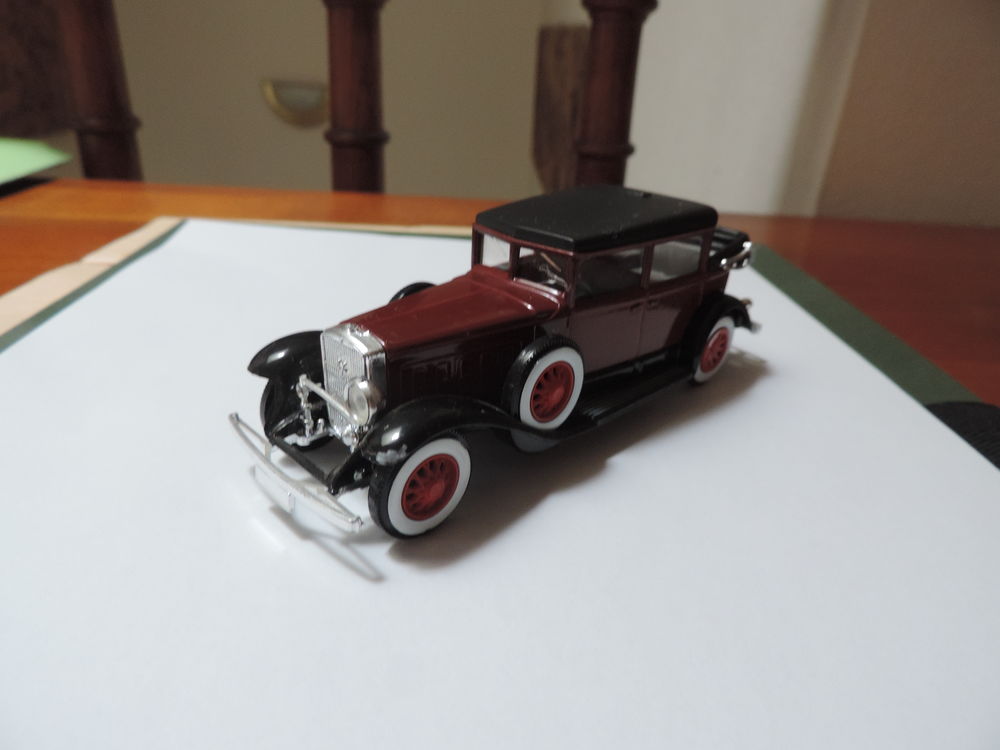SOLIDO - CADILLAC V 16 - 1931 - 1/43 &egrave;me. 