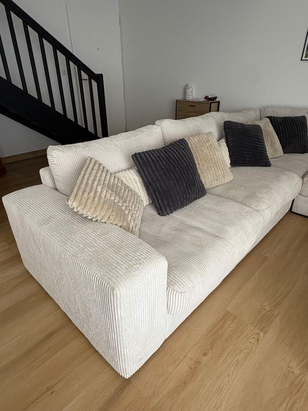 canap&eacute; d'angle beige Meubles