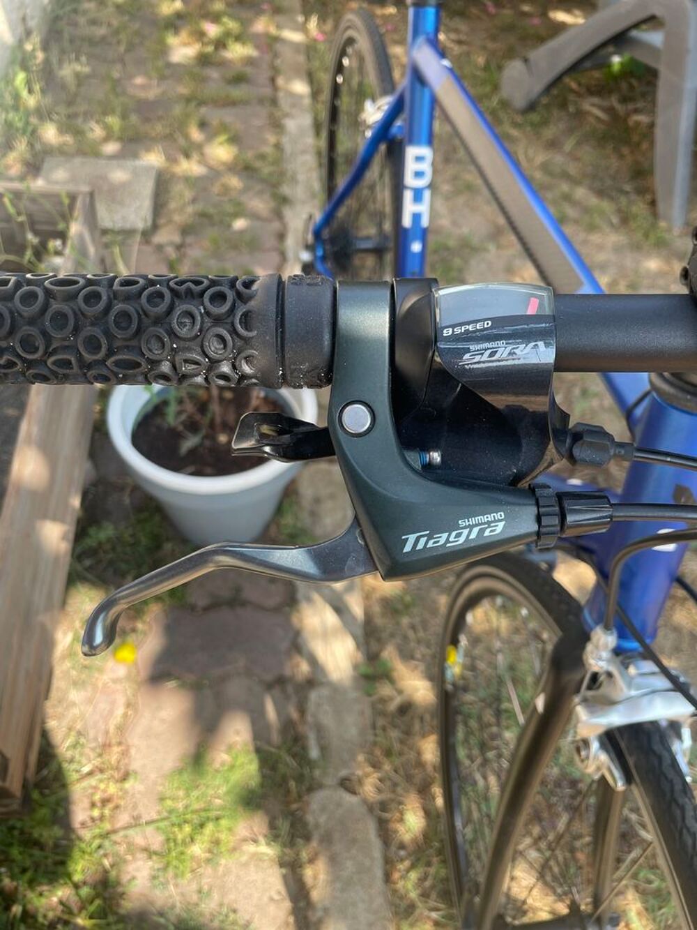 V&eacute;lo de route BH taille M/L Homme &eacute;tat neuf Retraite Sports