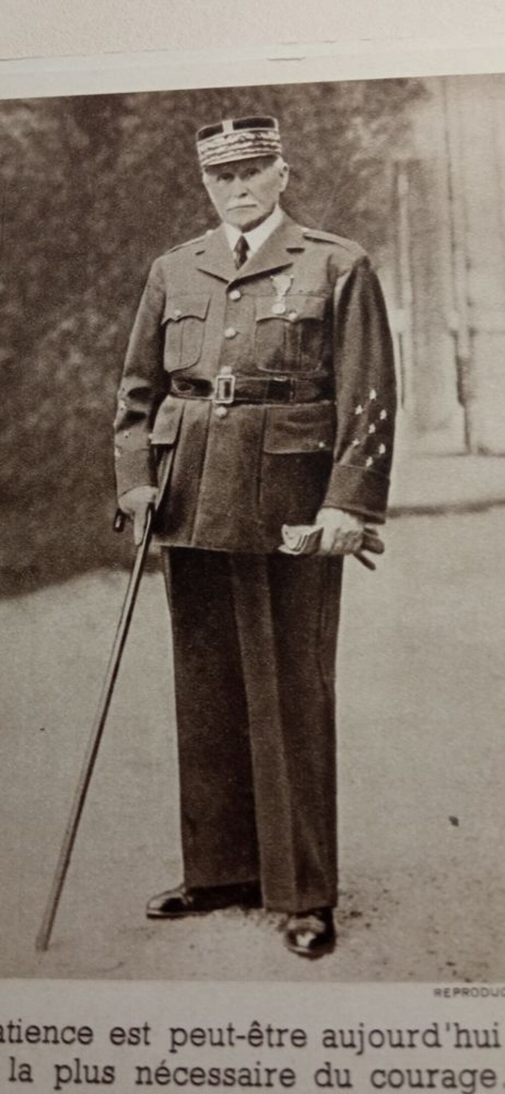 carte postale P&eacute;tain/assistance aux prisonniers 
