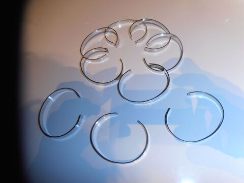 Bracelets (28b) 1 Tours (37)